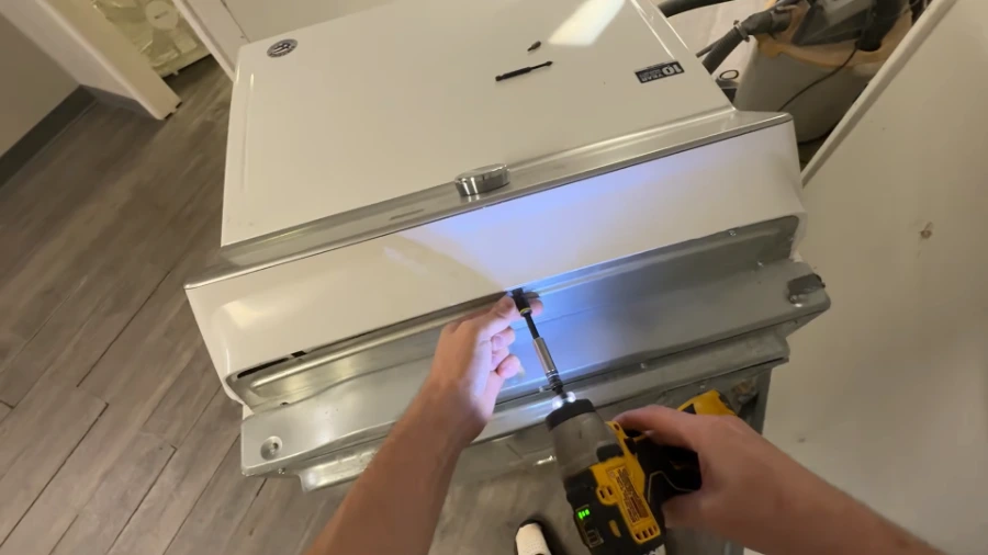 Dryer interior opened for diagnosis and component inspection